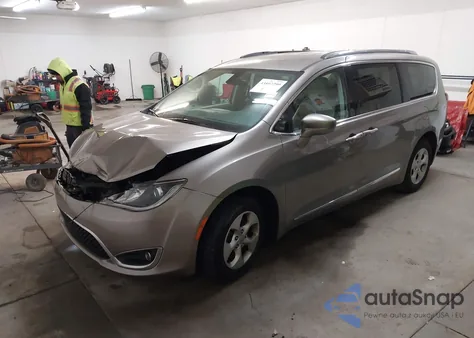 2017 Chrysler Pacifica Touring-L Plus from USA, damaged, VIN 2C4RC1EG9HR721378